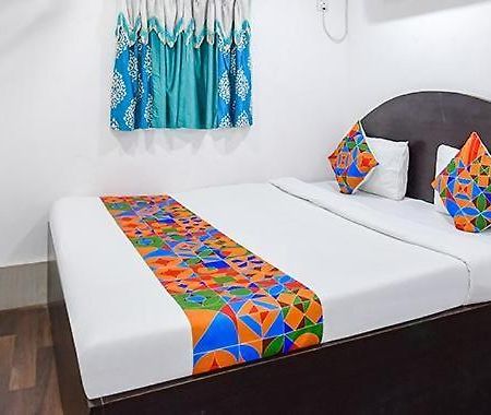 Stay Kiya Royal Oak Calcutta Extérieur photo